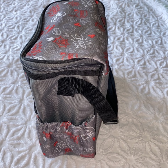 Mickey Mouse lunch bag with adjustable strap - Picture 2 of 7